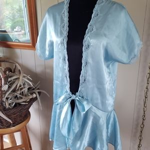 Vintage satin robe